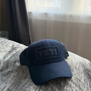 YETI Dark Blue Mesh Cap